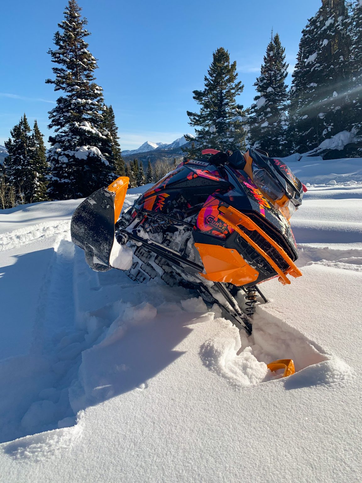 SkiDoo Rev Gen 4 / Lynx Radien "Rugged Series" Skid plate Black