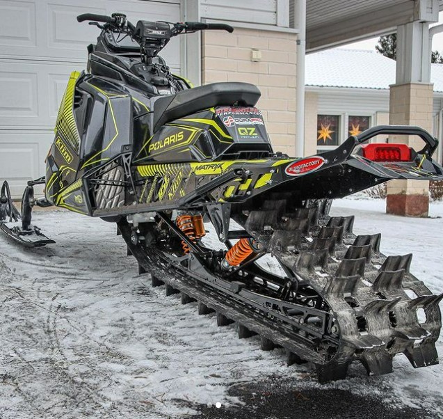 Cleaned up, and ready for the start of the season! 

@tommisomaa
Bars•Risers•Grips•Controls• and More!
RSIRacing.com

#rsiracing #snowmobile #snowmobileracing #handlebars #snowmobileaccessories #sendit #winter #snow #sledding #racing #pow #aftermarketparts #snowmobileparts #handlebarpads #viral #viralvideos #racingaccessories #snowracing #send #sledracing #backcountry #outdoors #deepsnow #rsi